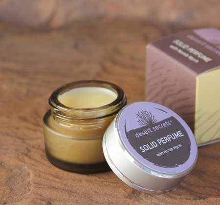 Intimacy, the secret of solid perfume